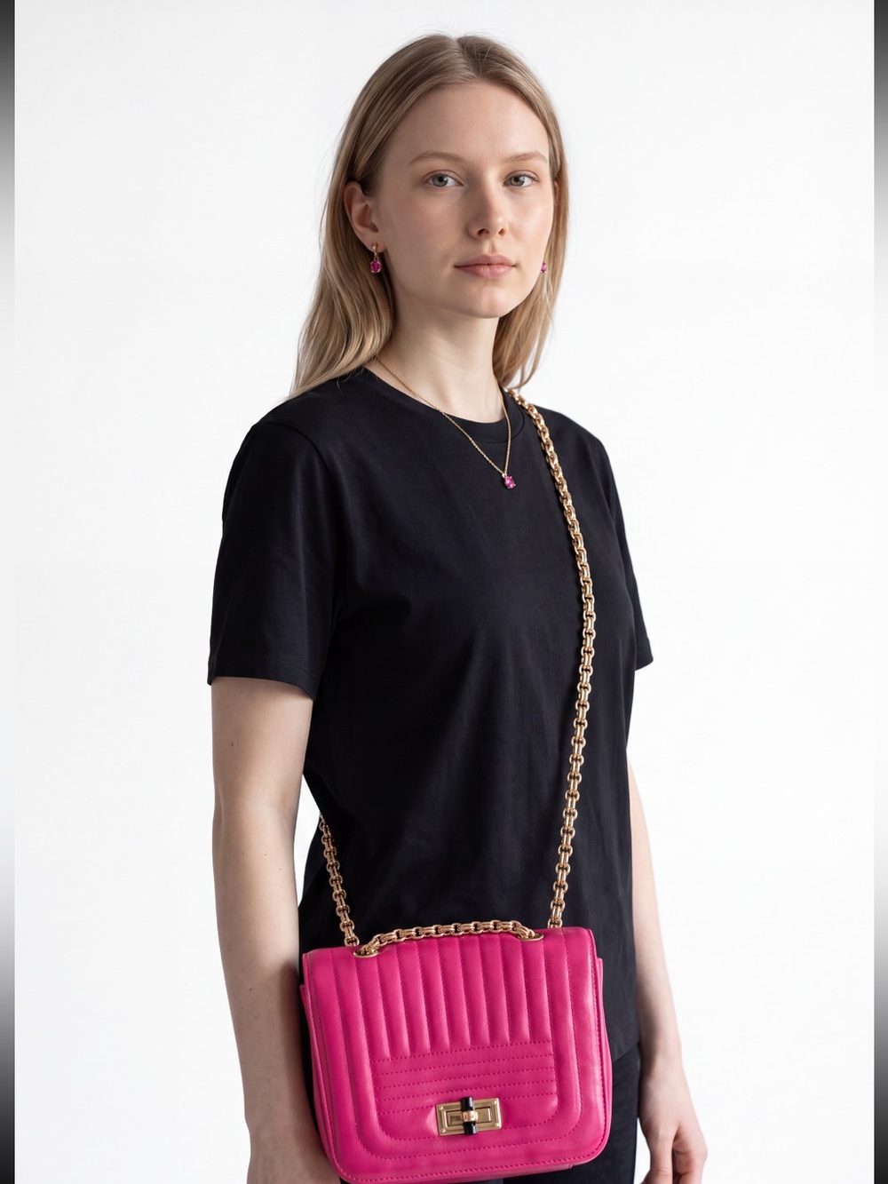 Mellow World Fuchsia Crossbody Bag with Gold Chain  With Dust Cover R $50 NWT